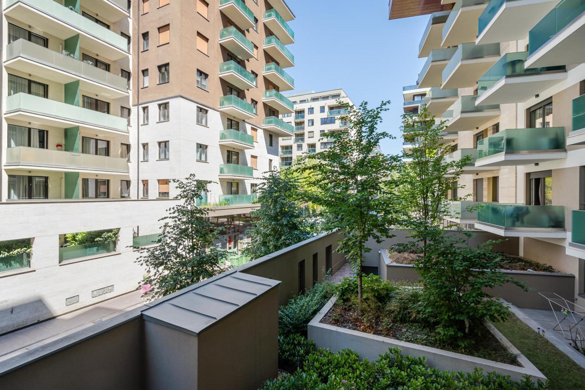 Apartament Corviana With Balcony *